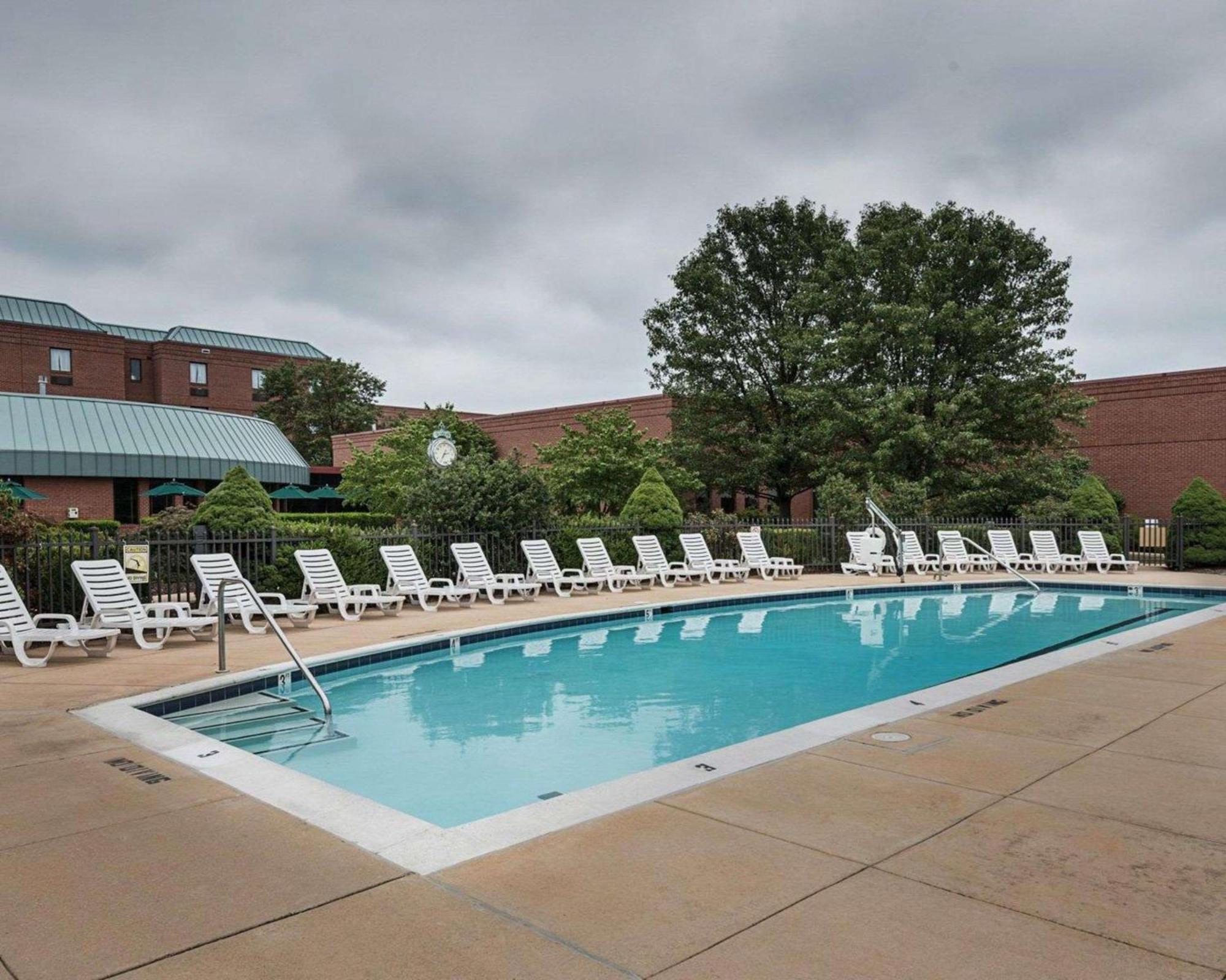 Clarion Hotel & Conference Center Shepherdstown Eksteriør bilde